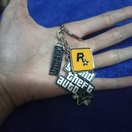 reviewร้านแนะนำJenniferdz พวงกุญแจจี้พวงกุญแจเกม Gta V Ps4 Xbox Pc สําหรับเล่นเกมส์วันเกิดกระเป๋า comment 1
