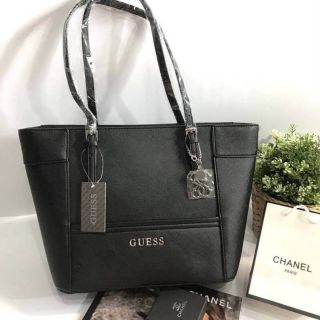 GUESS Delaney Small Classic Tote