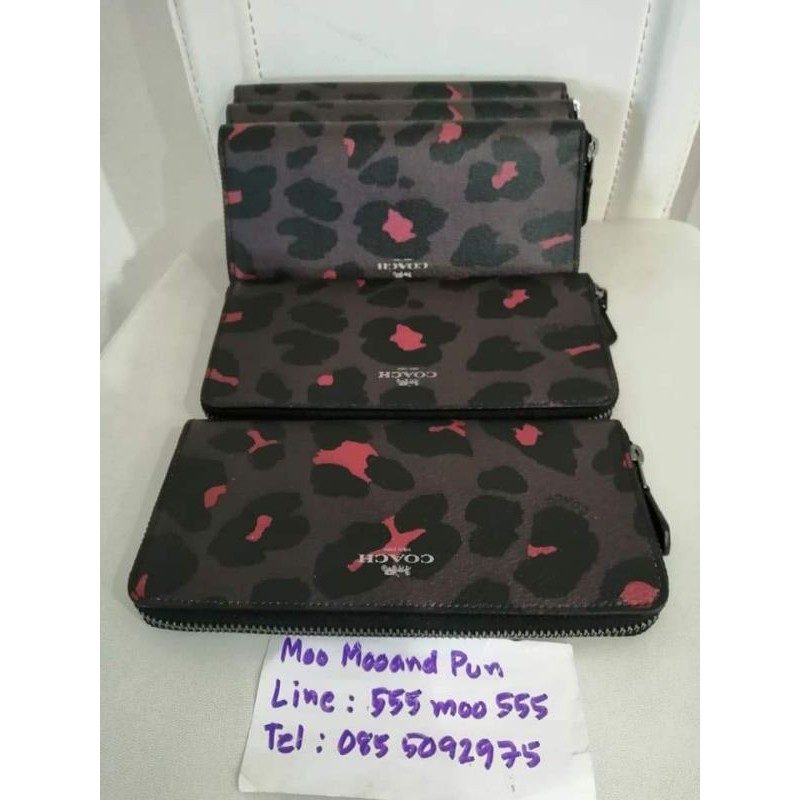 กระเป๋าสตางค์ Coach ของแท้