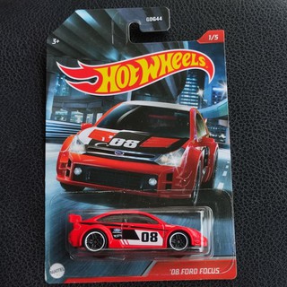 hot wheels ford focus no 08 สีแดง