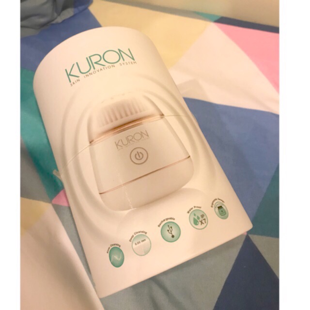 ❌ส่งต่อจ้า❌ ใหม่ Kuron mini Sonic Brush เพิ่งซื้อมา จากร้าน Kuron ไม่มีเวลาใช้คะ สภาพ 99% แค่แกะดู เครื่องใช้งานปกตินะคะ