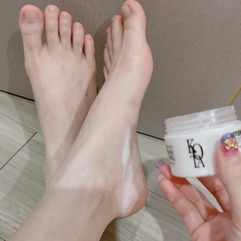∞𝐓𝐡𝐞 𝐙𝐨𝐨𝐦∞ 𝗦𝗔𝗟𝗘 พร้อมส่ง‼️ครีมทาเท้าขาว มือขาว 𝐊𝐨𝐭𝐚 𝐅𝐨𝐨𝐭