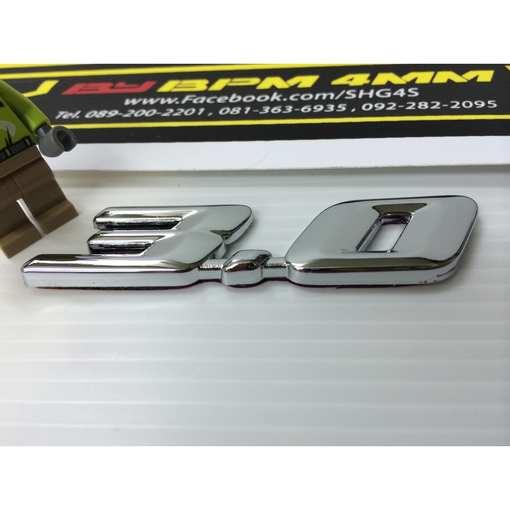 ตัวหนังสือ 3.0 ติดฝาท้าย D-max เก่า ปี 2003 - Super Platinum ปี 2010 เทียบแท้