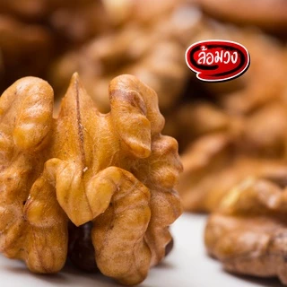 วอลนัทดิบ วอลนัท (raw walnuts) by ล้อมวง ถั่ววอลนัท