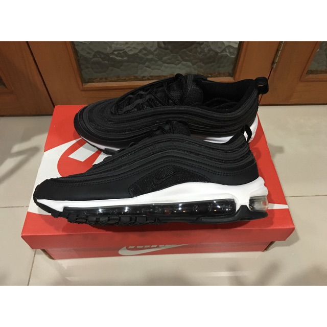 air max 97 negras reflectantes