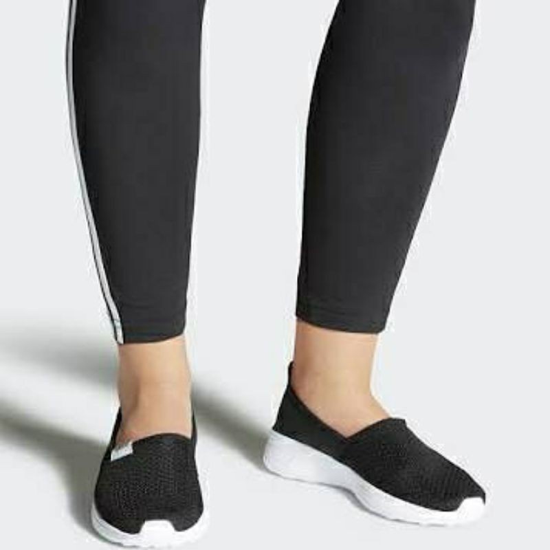 Adidas neo lite cheap racer slip on พร้อมส่ง