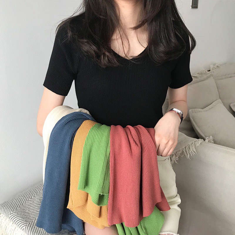 Janylucy เสื้อไหมพรม เสื้อยืดคอวีแขนสั้น ฟรีไซส์ มีหลายสีให้เลือก