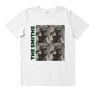 เสื้อยืดผู้ชาย The SMITHS - SOLDIER สีขาว | เสื้อยืด พิมพ์ลายวงดนตรี | เพลงเมอร์ช | Unisex | เสื้อยืด พิมพ์ลายดนตรี | หิ