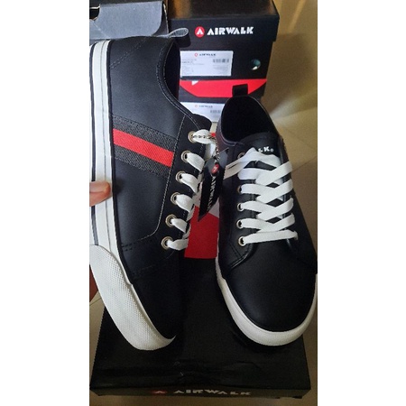 รองเท้า airwalk Kale สีดํา
