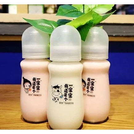 โยเกิร์ตขวดนม โยเกิร์ตพร้อมดื่ม นมโยเกิร์ต โยเกิร์ตสตรอเบอรี่ Shui Lian Wan 280 ml. มี 3 รส