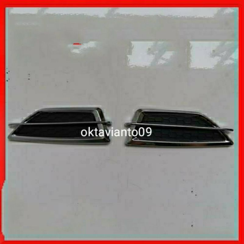 ช่องลมข้าง New Ertiga 2016 Activo