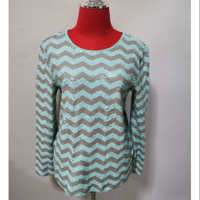 เสื้อ​ปัก​เลื่อม​Jcrewแท้มือสอง​สภาพ​ดี