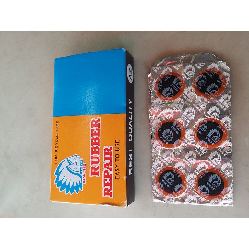 VAUKO : APACHE TIRE RUBBER REPAIR PAD แผ่นปะยางรถจักรยาน มอเตอร์ไซด์ รถยนต์ รูปกลมเล็ก จำนวน 1 แผ่น (12 ดวง)