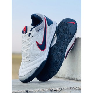 รองเท้าฟุตซอลไนกี้ พร้อมส่ง size 38-45เท้าอวบเท้าบาน ข้อเท้าใหญ่ +1Size นะคะ