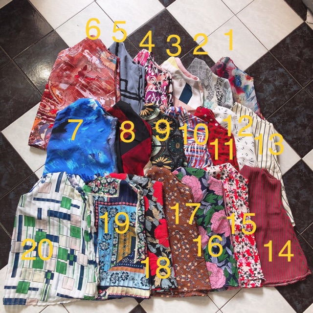 HEARTNECKLACE TWO-STRING SHIRT (ลาย) ขนาดใหญ่