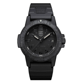 Luminox นาฬิกาข้อมือ LEATHERBACK SEA TURTLE 0300 SERIES รุ่น XS.0301.BO.L