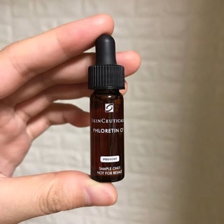 ของมาเพิ่มแล้วค่า พร้อมส่งทันที !!!! skinceuticals cf phloretin ขนาดทดลอง 4 ml หมดอายุ ปี 2023 ใหม่มากค่า