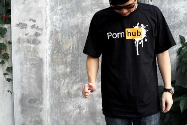 เหลือ 76 ใช้โค้ด 0E1F5F20D |เสื้อยืด Pon hub สุดฮิต