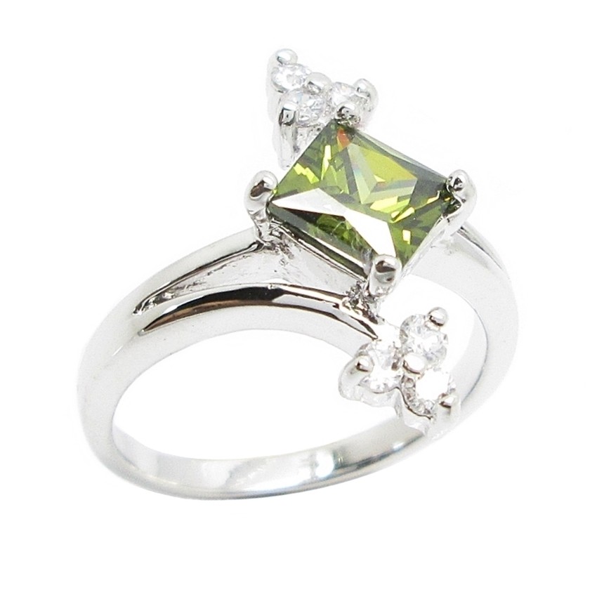 68 บาท แหวนเพอริดอท แหวนพลอยเขียวส่อง แหวนทองคำขาว แหวนชุบทองคำขาว แหวนผู้หญิงแฟชั่น ชุบทองคำขาว ชุบทองคำขาวแท้ แหวนสีเขียว Fashion Accessories