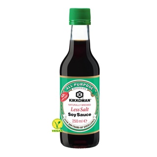 คิคโคแมน ซอสถั่วเหลือง สูตรเค็มน้อย 250 มล. - Soy Sauce Less Salt 250ml Kikkoman brand