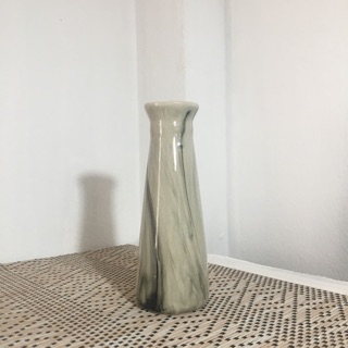 แจกันเซรามิกลายหินอ่อน (Vase)