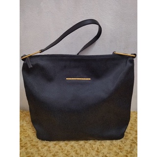 กระเป๋าสะพาย PIERRE CARDIN ขนาด16*12.5" ของแท้100% แถมจัดส่งฟรีค่ะ