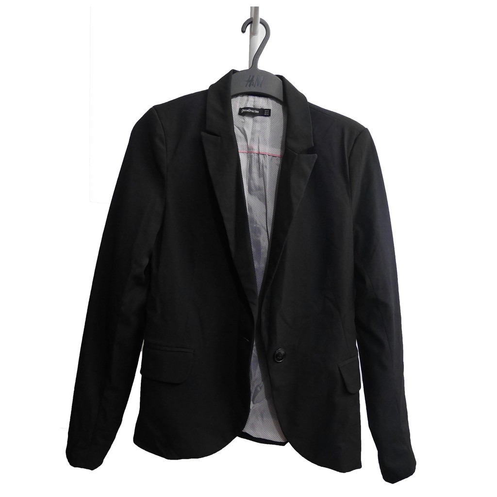 เสื้อสูท Blazer Stradivarius blazer with contrast sleeve in black