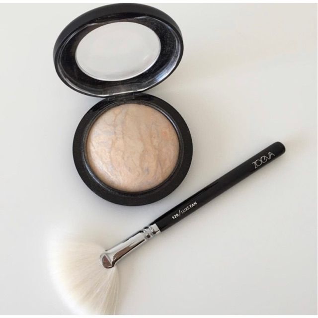 zoeva 129 luxe fan brush รูปทรงพัดเพื่อการใช้งานที่หลากหลาย มีสินค้าพร้อมส่ง