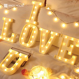 BRICK HOUSE ไฟตัวอักษรภาษาอังกฤษ / ไฟประดับตกแต่ง LED Light Up Letter ( I LOVE U ) ( 6 ตัวอักษร )