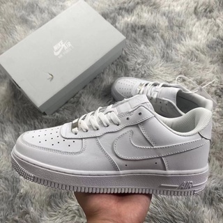 ☂✱Pure White Air Force One Perfect Versatile Classic Shoe Board รองเท้า Pure White รองเท้าลำลอง Nike รองเท้าวิ่ง รองเท้า