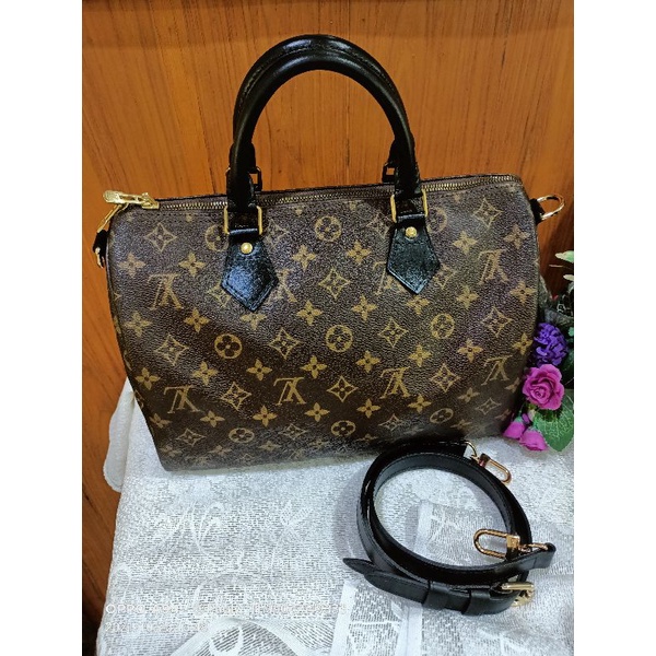 Louis Vuitton Speedy 30 back cowhide used like new no damage