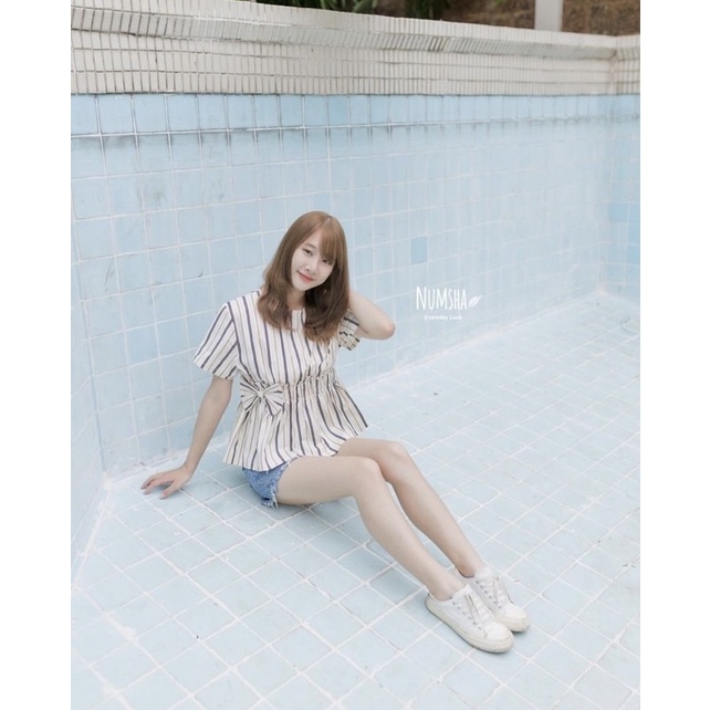 Numsha_brand เสื้อลายแต่งโบว์