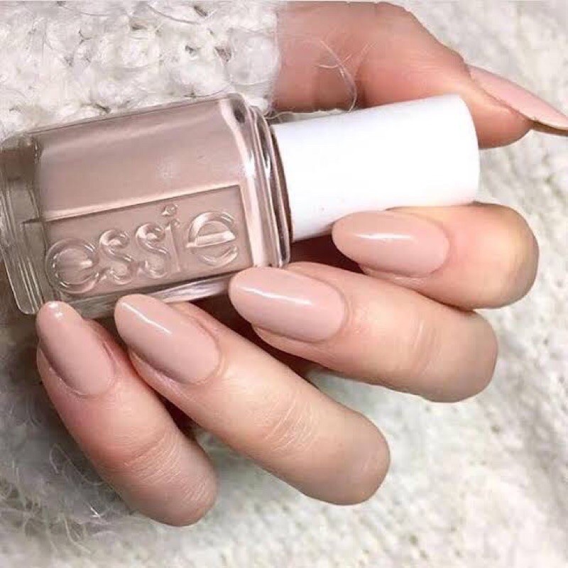 พร้อมส่ง Essie Topless and barefoot สีนู้ด beige pink สีผสมระหว่างเบจและชมพูนู้ด ทาได้ทุกโอกาส แท้ %