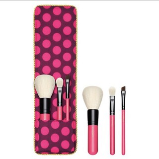 ชุดแปรงแต่งหน้า Mac รุ่น Nutcracker Sweet Mini Essential Brush Kit ไซส์เดินทาง แปรงแต่งหน้า