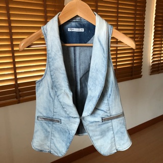 เสื้อกั๊ก FQ&amp;L Denim Waistcoat