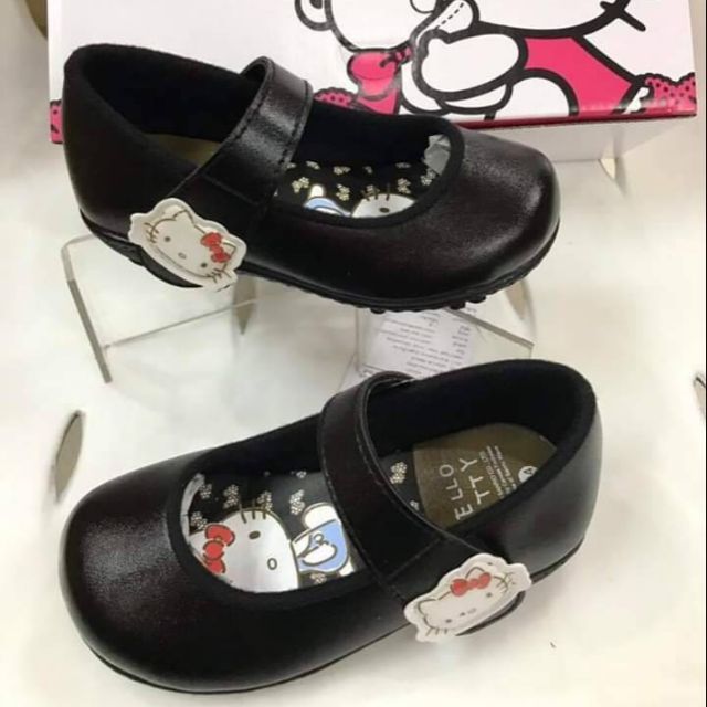 รองเท้านักเรียน Hello kitty