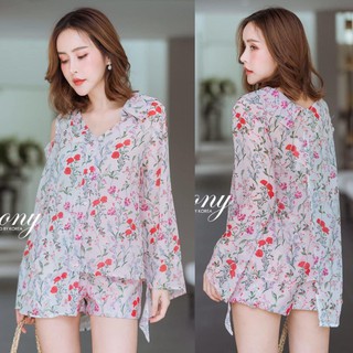 พร้อมส่ง-Peony งานเซ็ตน่ารัก เสื้อเชิ๊ตทรงปล่อยพิมพ์ลายดอกไม้สีทูโทนขาว/ชมพูปลายแขนปล่อยแมทมาพร้อมกางเกงพิมพ์