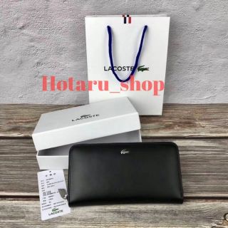 New arrival !
Lacoste Long wallet Bag