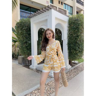 จั้มสูทขาสั้น ซิปหลังงานมีซับในทั้งตัวชายแขนกว้าง