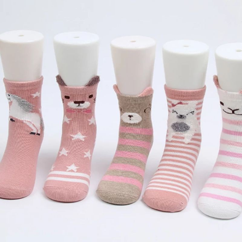 ถุงเท้า​ข้อ​สั้น​ตาตุ่ม​หน้า​ตรง​ฟรี​ไซส์​ขาย​คู่​ละ​35บาท​