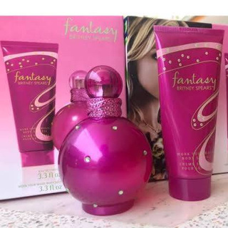 Britney Spears Fantasy EDP Gift Set ( 2 Items ) ในเซ็ตประกอบด้วย  • Britney Spears Fantasy EDP 100ml. • ครีมหอม 100 กรัม