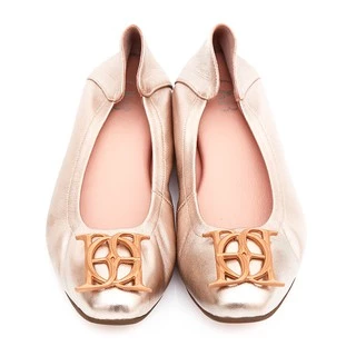 O&B รองเท้าหนังแกะ รุ่น AUDREY CREST IN ELEGANCE GOLD-11087CS32158F_C9CPMT