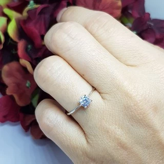 Memorine Jewelry แหวนเงินแท้ 925 ฝังเพชรสวิส (CZ) : ONLR446