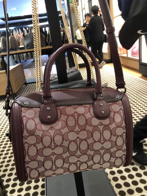 Ivie bennett satchel in signature online jacquard