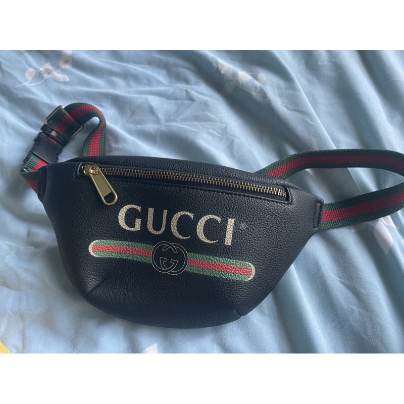 ❌❌❌ขายแล้ว❌❌❌ Gucci belt bag กระเป๋าคาดอก คัดตู้ญี่ปุ่น หนังแท้