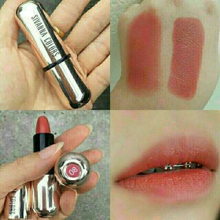 แท้ 100% ลิป sivanna kiss me lipstick ด้ามทองยอดฮิต เลื่อนดูสวอทสีเลยค่ะ แท้ 1000% พร้อมส่ง!!