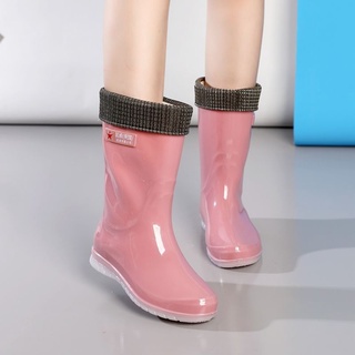 ▩รองเท้าบูทกันฝนผู้หญิงสไตล์แฟชั่นด้านนอกสวมรองเท้ากันฝนญี่ปุ่นฤดูร้อนกลางหลอดและน่ารักสุภาพสตรีรองเท้าน้ำใหม่รองเท้ายาง