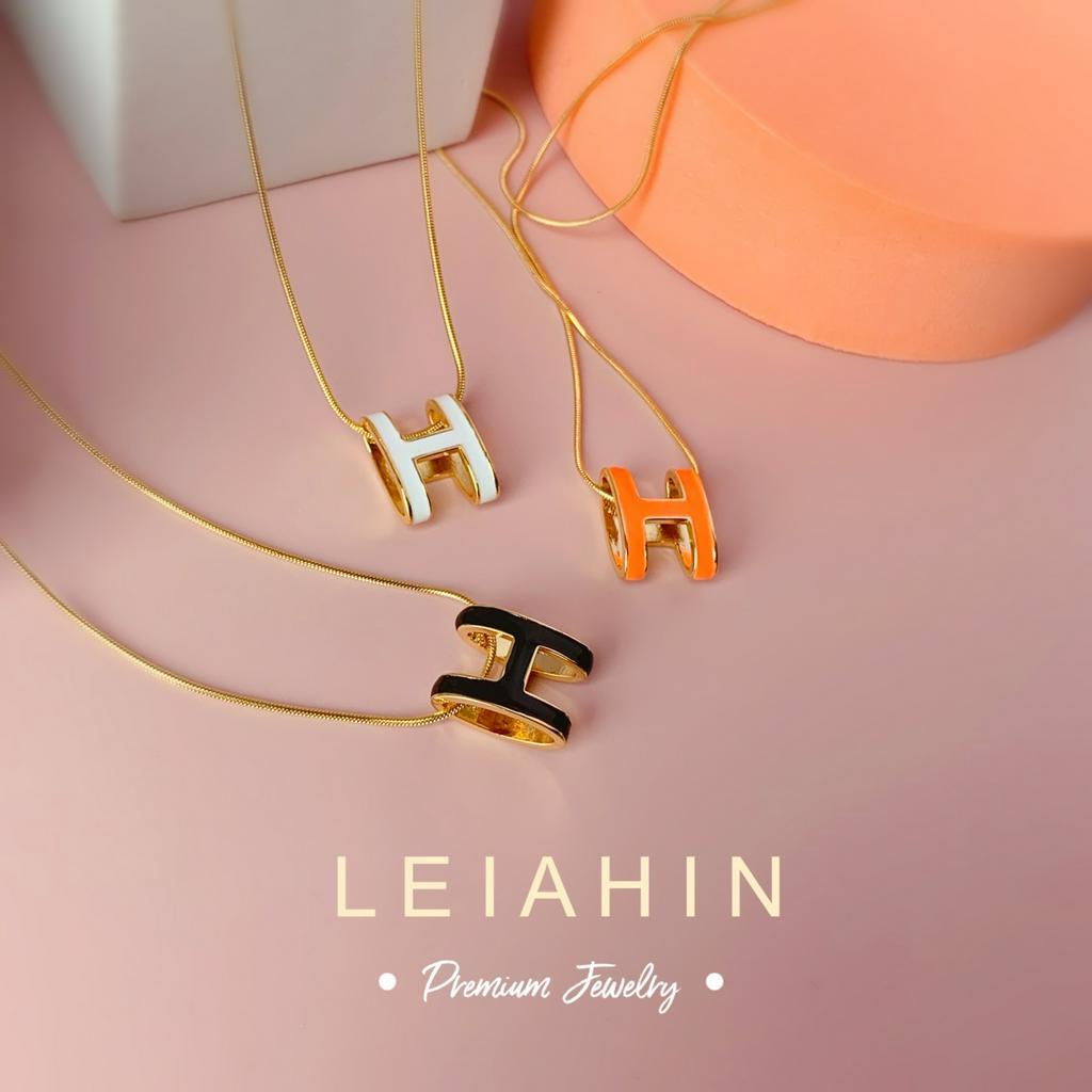 LEIAHIN สร้อยคอไทเทเนียม ทอง 18K จี้ตัวอักษร H เครื่องประดับแฟชั่นเกาหลี ของขวัญวันเกิด สําหรับผู้หญิง