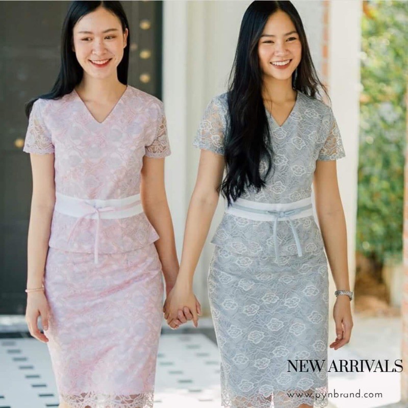 Pyn brand  Set เสื้อ กระโปรง สีชมพู