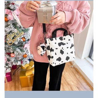 พร้อมส่ง!! Chubby cow cross bag ส่งฟรี แถมฟรี! พวงกุญแจตุ้กตาวัว